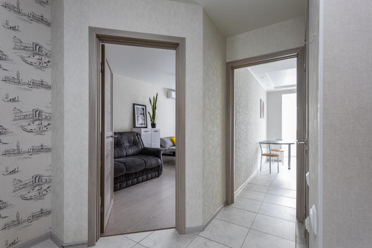0131 Apartment Near Zhulyany Airport New Complex Kyiv Exterior photo
